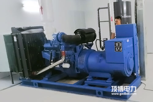 70KW玉柴柴油發(fā)電機(jī)組 70KW玉柴柴油發(fā)電機(jī)組