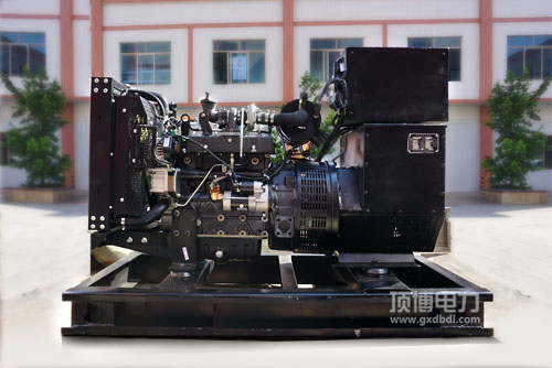 500KW沃爾沃柴油發(fā)電機(jī)組多少錢？選什么型號